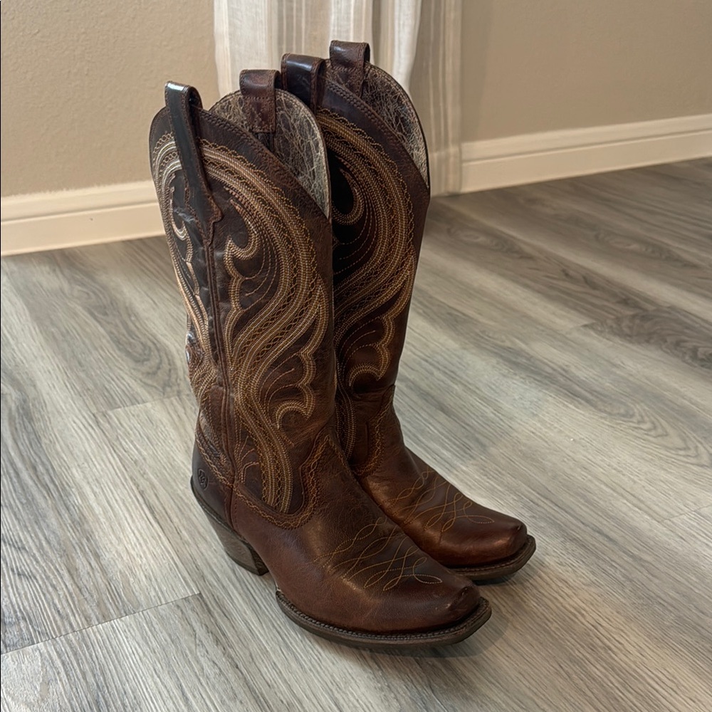 Ariat women’s Boots